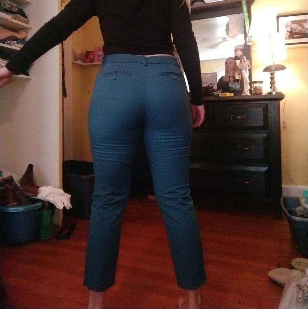 Pants - Picture 3 of 4